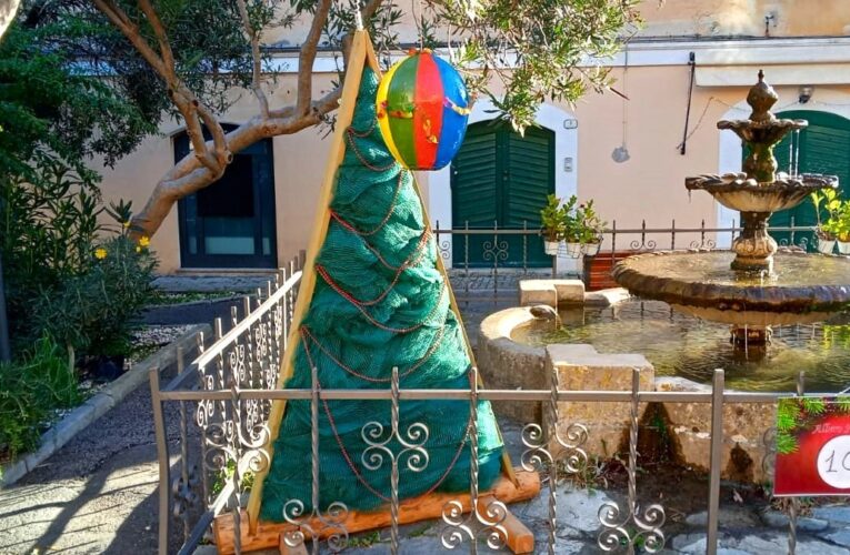 Rassegna degli alberi di Natale di Dolcedo